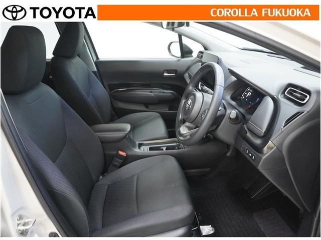 アクア Ｚ　衝突被害軽減システム　メモリーナビ　ＥＴＣ　バックカメラ　ドラレコ　ＣＤ　ＤＶＤ再生　キーレス　スマートキー　盗難防止装置（12枚目）