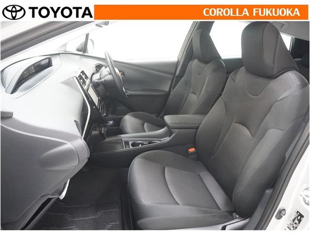 プリウス ＳセーフティプラスＩＩ　衝突被害軽減システム　メモリーナビ　ワンセグ　ＥＴＣ　バックカメラ　ＣＤ　キーレス　スマートキー　盗難防止装置（12枚目）