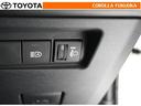 乗車人数や荷物の量などによる車の姿勢の変化に合わせて、ヘッドランプの光軸を調整することができます。