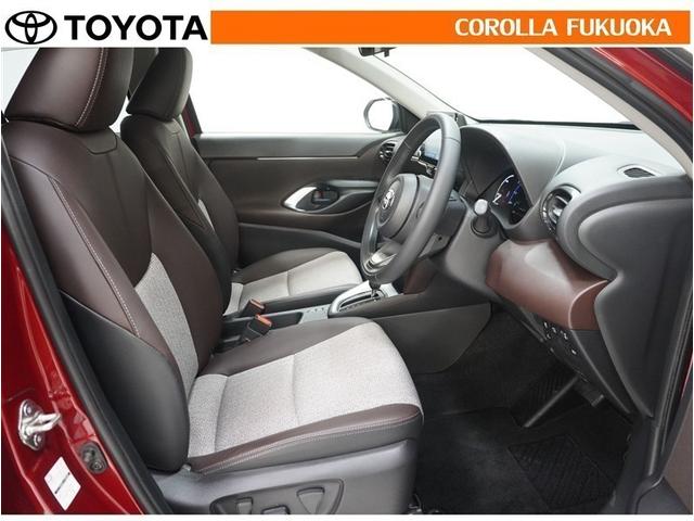 ヤリスクロス ハイブリッドＺ　衝突被害軽減システム　メモリーナビ　フルセグ　ＥＴＣ　バックカメラ　キーレス　スマートキー　盗難防止装置（11枚目）