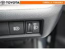 乗車人数や荷物の量などによる車の姿勢の変化に合わせて、ヘッドランプの光軸を調整することができます。