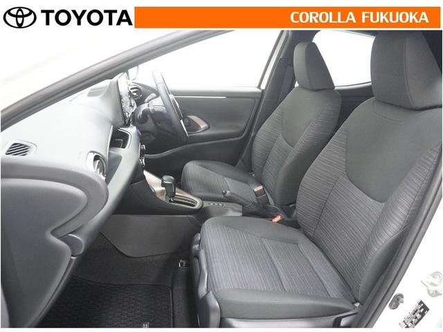 ヤリス ハイブリッドＺ　衝突被害軽減システム　メモリーナビ　フルセグ　ＥＴＣ　バックカメラ　ＣＤ　ＤＶＤ再生　キーレス　スマートキー　盗難防止装置（12枚目）