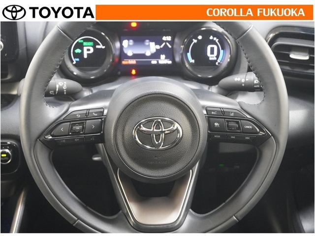 ヤリス ハイブリッドＺ　衝突被害軽減システム　メモリーナビ　フルセグ　ＥＴＣ　バックカメラ　ＣＤ　ＤＶＤ再生　キーレス　スマートキー　盗難防止装置（18枚目）