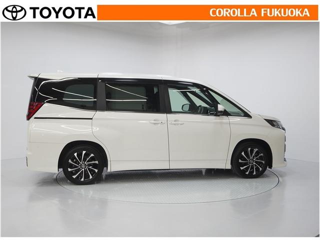 ノア ハイブリッドＳ－Ｚ　衝突被害軽減システム　両側電動スライド　メモリーナビ　フルセグ　ＥＴＣ　バックカメラ　ドラレコ　ＣＤ　ＤＶＤ再生　キーレス　スマートキー　盗難防止装置（9枚目）