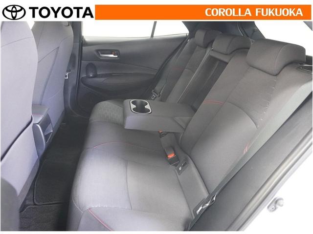 カローラスポーツ Ｇ　Ｚ　衝突被害軽減システム　メモリーナビ　フルセグ　ＥＴＣ　バックカメラ　ドラレコ　ＣＤ　ＤＶＤ再生　キーレス　スマートキー　アイドリングストップ　盗難防止装置（13枚目）