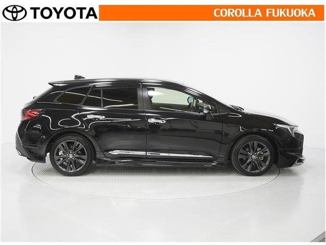 カローラツーリング ハイブリッド　ダブルバイビー　衝突被害軽減システム　メモリーナビ　フルセグ　ＥＴＣ　バックカメラ　ドラレコ　キーレス　スマートキー　盗難防止装置（9枚目）