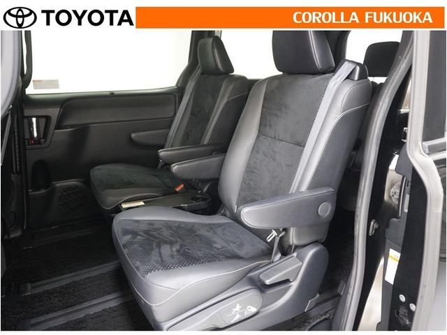 �Z�J���h�V�[�g�͍��E�Ɨ��̃V�[�g�`��B�D�݂̎p���ł������h���C�u�I