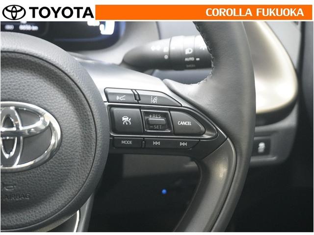 �������H�Ȃǂ����̑��x�ő��s�������ꍇ�ɁA�X�C�b�`�𑀍삷�邱�ƂŃA�N�Z���y�_���𓥂܂��ɒ葬���s�ł��܂��B