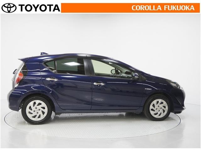 アクア Ｓスタイルブラック　衝突被害軽減システム　メモリーナビ　ワンセグ　バックカメラ　ドラレコ　ＣＤ　キーレス　スマートキー　盗難防止装置（8枚目）