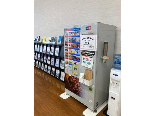 カローラクロス ハイブリッド　Ｚ　衝突被害軽減システム　ＥＴＣ　バックカメラ　ドラレコ　キーレスエントリー　スマートキー　盗難防止装置　ディスプレイオーディオ（46枚目）