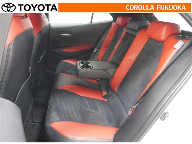 カローラスポーツ ハイブリッドＧ　Ｚ　衝突被害軽減システム　メモリーナビ　フルセグ　ＥＴＣ　バックカメラ　ドラレコ　キーレス　スマートキー　盗難防止装置（13枚目）