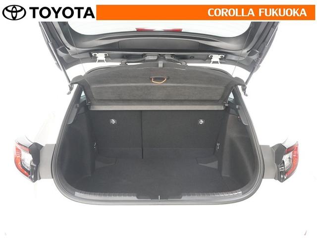 カローラスポーツ ハイブリッドＧ　Ｚ　衝突被害軽減システム　メモリーナビ　フルセグ　ＥＴＣ　バックカメラ　ドラレコ　キーレス　スマートキー　盗難防止装置（14枚目）