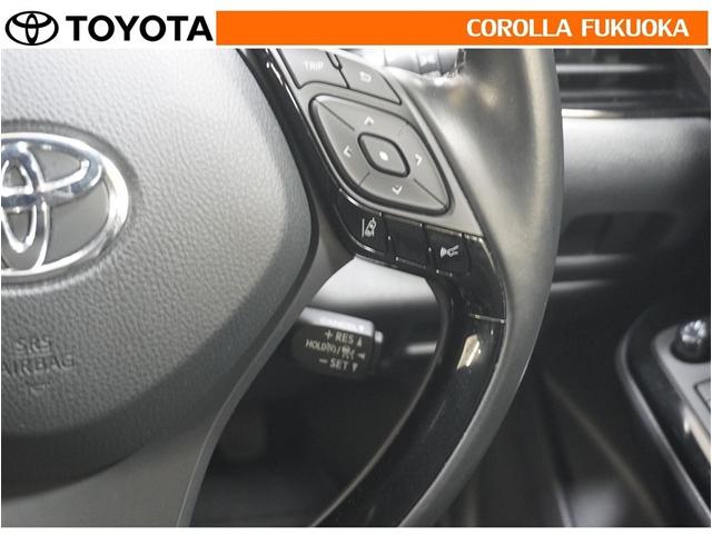 �������H�Ȃǂ����̑��x�ő��s�������ꍇ�ɁA�X�C�b�`�𑀍삷�邱�ƂŃA�N�Z���y�_���𓥂܂��ɒ葬���s�ł��܂��B