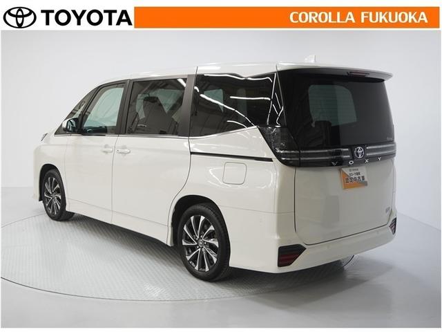 ヴォクシー ハイブリッドＳ－Ｚ　衝突被害軽減システム　両側電動スライド　メモリーナビ　フルセグ　ＥＴＣ　バックカメラ　ＣＤ　ＤＶＤ再生　キーレス　スマートキー　盗難防止装置（7枚目）