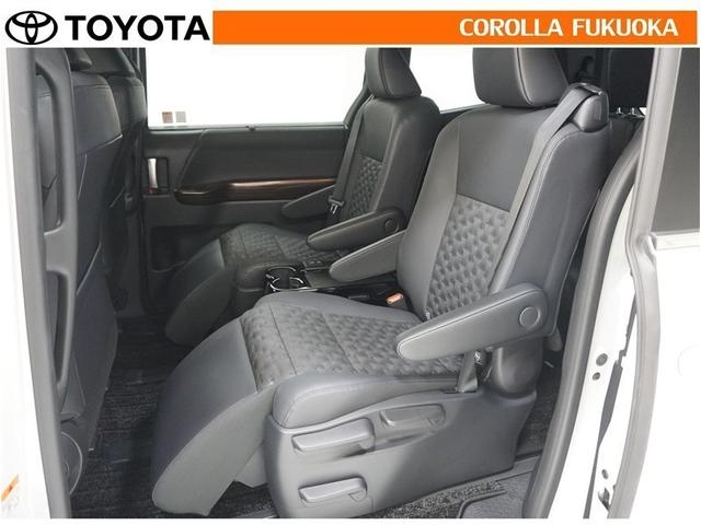 ヴォクシー ハイブリッドＳ－Ｚ　衝突被害軽減システム　両側電動スライド　メモリーナビ　フルセグ　ＥＴＣ　バックカメラ　ＣＤ　ＤＶＤ再生　キーレス　スマートキー　盗難防止装置（13枚目）