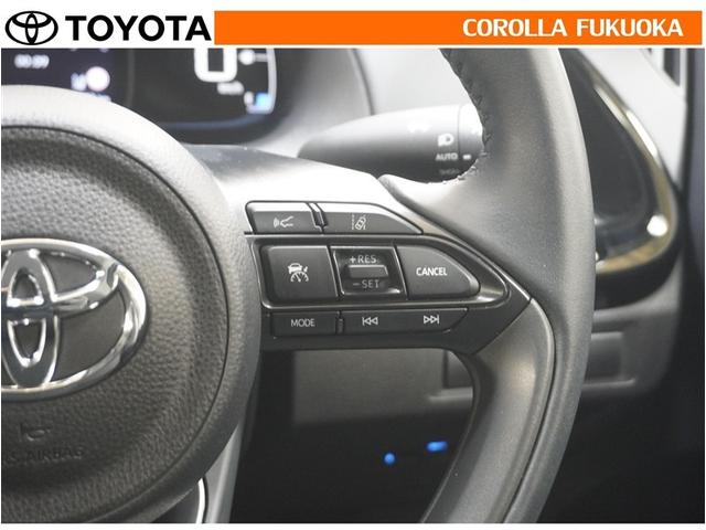 �������H�Ȃǂ����̑��x�ő��s�������ꍇ�ɁA�X�C�b�`�𑀍삷�邱�ƂŃA�N�Z���y�_���𓥂܂��ɒ葬���s�ł��܂��B