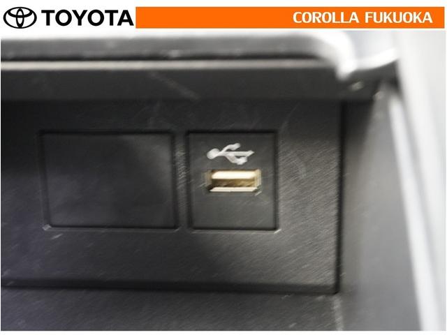 �|�[�^�u���I�[�f�B�I�Ȃǂ̋@���ڑ����āA�ԗ��̃X�s�[�J�[�ŕ������Ƃ��ł��܂��B