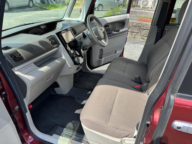 タント Ｘ　ＳＡＩＩＩ　社外ナビ　ＴＶ　ＣＤ　　Ｂｌｕｅｔｏｏｔｈ　ＥＴＣ　フロントドライブレコーダー　オートライト　左側パワースライドドア　シートヒーター　バックセンサー　スマートアシスト　後部座席ロールサンシェード（11枚目）