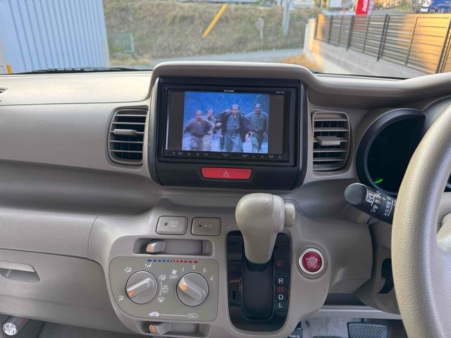 Ｎ－ＢＯＸ＋ Ｇ　ＥＴＣ　両側スライドドア　ＴＶ　スマートキー　アイドリングストップ　電動格納ミラー　ベンチシート　ＣＶＴ　盗難防止システム　ＡＢＳ　ＥＳＣ　衝突安全ボディ　エアコン　パワーステアリング（3枚目）