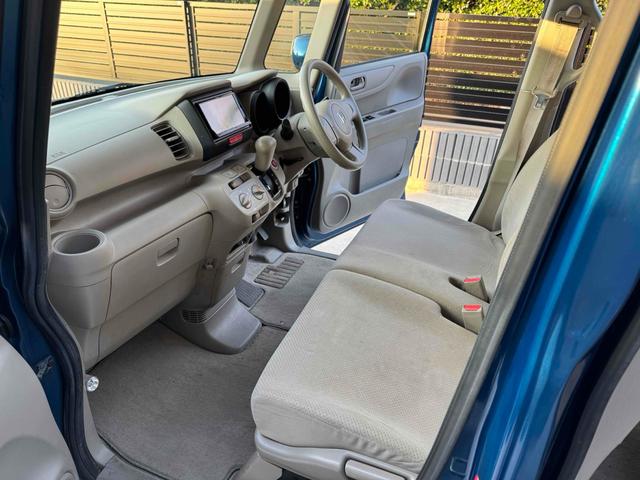 Ｎ－ＢＯＸ＋ Ｇ　ＥＴＣ　両側スライドドア　ＴＶ　スマートキー　アイドリングストップ　電動格納ミラー　ベンチシート　ＣＶＴ　盗難防止システム　ＡＢＳ　ＥＳＣ　衝突安全ボディ　エアコン　パワーステアリング（8枚目）