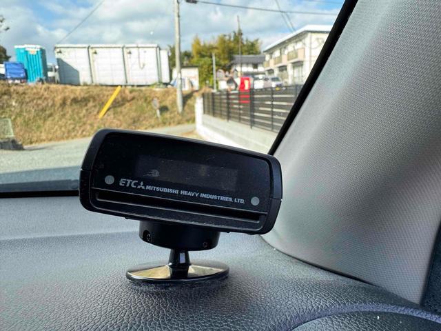 Ｎ－ＷＧＮ Ｇ　ＥＴＣ　バックカメラ　ナビ　ＴＶ　衝突被害軽減システム　スマートキー　アイドリングストップ　電動格納ミラー　ベンチシート　ＣＶＴ　盗難防止システム　ＡＢＳ　ＥＳＣ　衝突安全ボディ　エアコン（3枚目）