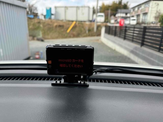 Ｎ－ＢＯＸカスタム Ｇ・ターボＡパッケージ　ドライブレコーダー　ＥＴＣ　バックカメラ　両側電動スライドドア　ナビ　ＴＶ　オートクルーズコントロール　衝突被害軽減システム　オートライト　ＨＩＤ　スマートキー　アイドリングストップ　電動格納ミラー（10枚目）