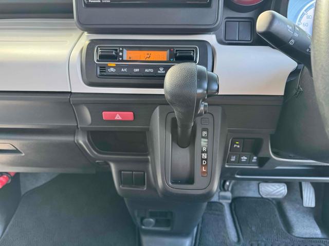 スペーシア ハイブリッドＧ　両側スライドドア　ナビ　ＴＶ　クリアランスソナー　レーンアシスト　衝突被害軽減システム　オートライト　スマートキー　アイドリングストップ　電動格納ミラー　ベンチシート　ＣＶＴ　盗難防止システム　ＡＢＳ（5枚目）