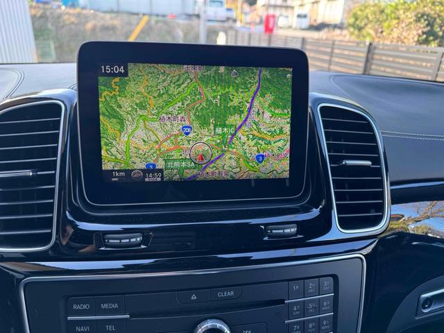 ＧＬＥ ＧＬＥ６３　Ｓ　４マチック　クーペ　４ＷＤ　左ハンドル　クリアランスソナー　レーンアシスト　オートクルーズコントロール　衝突被害軽減システム　全周囲カメラ　ナビ　ＴＶ　アルミホイール　ＬＥＤヘッドランプ　サンルーフ　ＡＴ　シートヒーター（3枚目）