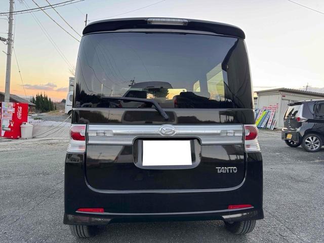 タント カスタムＸリミテッド　ドライブレコーダー　電動スライドドア　ＨＩＤ　スマートキー　電動格納ミラー　ベンチシート　ＣＶＴ　盗難防止システム　ＡＢＳ　ＣＤ　アルミホイール　衝突安全ボディ　エアコン　パワーステアリング（4枚目）