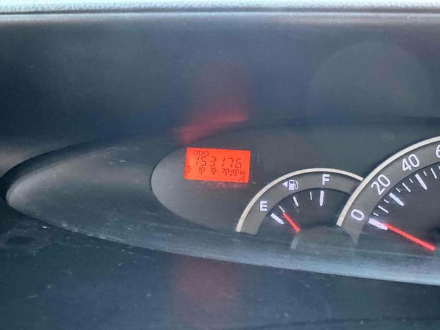 タント カスタムＸリミテッド　ドライブレコーダー　電動スライドドア　ＨＩＤ　スマートキー　電動格納ミラー　ベンチシート　ＣＶＴ　盗難防止システム　ＡＢＳ　ＣＤ　アルミホイール　衝突安全ボディ　エアコン　パワーステアリング（11枚目）