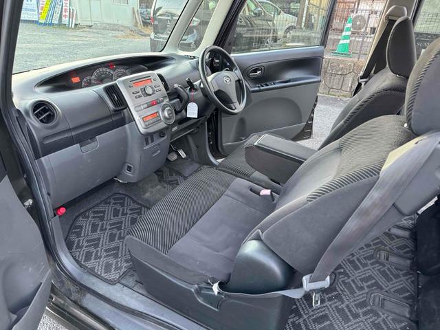 タント カスタムＸリミテッド　ドライブレコーダー　電動スライドドア　ＨＩＤ　スマートキー　電動格納ミラー　ベンチシート　ＣＶＴ　盗難防止システム　ＡＢＳ　ＣＤ　アルミホイール　衝突安全ボディ　エアコン　パワーステアリング（13枚目）