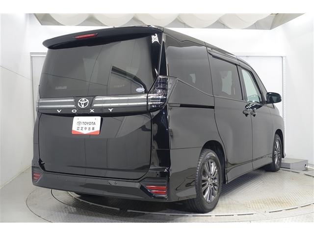 ヴォクシー S-G 点検記録簿付 Rカメラ ミュージックプレイヤー接続可 メモリーナビ アルミホイル LEDヘッドランプ 横滑り防止装置 スマートキ キーレスエントリー 3列シート ナビ&TV フルセグテレビ ETC(3枚目)