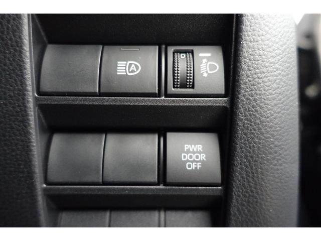 ヴォクシー S-G 点検記録簿付 Rカメラ ミュージックプレイヤー接続可 メモリーナビ アルミホイル LEDヘッドランプ 横滑り防止装置 スマートキ キーレスエントリー 3列シート ナビ&TV フルセグテレビ ETC(30枚目)