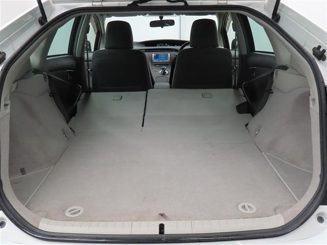 プリウス S アイドリングストップ搭載 Bモニタ- インテリキー デュアルエアバック エアB イモビライザー DVD再生可能 ワンオーナー車 ナビTV AUTOエアコン 横スベリ防止 アルミホイール ETC装備(9枚目)