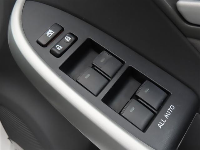 プリウス S アイドリングストップ搭載 Bモニタ- インテリキー デュアルエアバック エアB イモビライザー DVD再生可能 ワンオーナー車 ナビTV AUTOエアコン 横スベリ防止 アルミホイール ETC装備(36枚目)