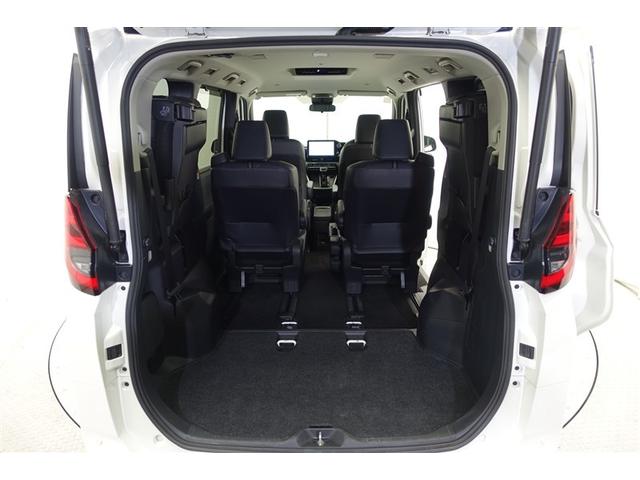 ノア ハイブリッドＺ　バックモニター　ＡＣ１００Ｖ　アイドリングストップ　ＤＶＤ　スマートキー　ワンオーナー車　両側パワースライドドア　フルセグＴＶ　ナビ＆ＴＶ　ＬＥＤヘッドライト　ＥＴＣ　オートクルーズコントロール（9枚目）