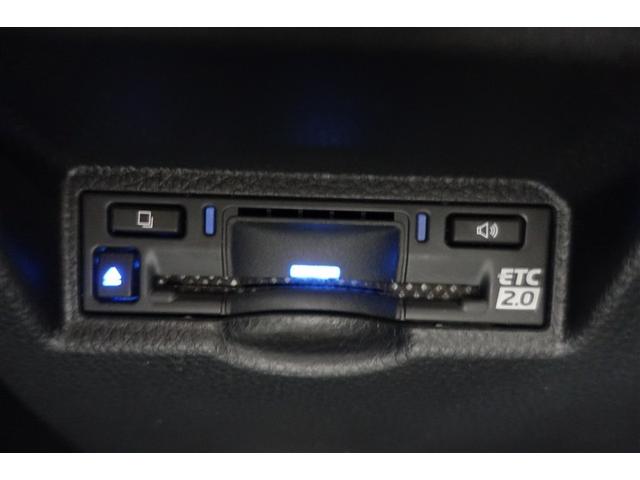 ノア ハイブリッドＺ　バックモニター　ＡＣ１００Ｖ　アイドリングストップ　ＤＶＤ　スマートキー　ワンオーナー車　両側パワースライドドア　フルセグＴＶ　ナビ＆ＴＶ　ＬＥＤヘッドライト　ＥＴＣ　オートクルーズコントロール（15枚目）