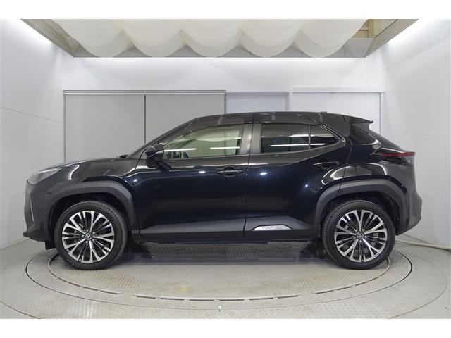 ヤリスクロス ハイブリッドＺ　インテリジェントキー　アルミホイル　ＬＥＤライト　１オ－ナ－　リアカメラ　クルーズコントロール　整備記録簿　横滑り防止システム　ＴＶ　電動シ－ト　パワステ　オートエアコン　キーフリー　イモビライザ（2枚目）