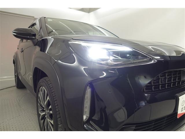 ヤリスクロス ハイブリッドＺ　インテリジェントキー　アルミホイル　ＬＥＤライト　１オ－ナ－　リアカメラ　クルーズコントロール　整備記録簿　横滑り防止システム　ＴＶ　電動シ－ト　パワステ　オートエアコン　キーフリー　イモビライザ（22枚目）