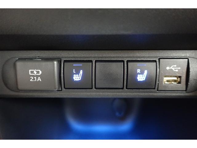 ヤリスクロス ハイブリッドＺ　インテリジェントキー　アルミホイル　ＬＥＤライト　１オ－ナ－　リアカメラ　クルーズコントロール　整備記録簿　横滑り防止システム　ＴＶ　電動シ－ト　パワステ　オートエアコン　キーフリー　イモビライザ（32枚目）