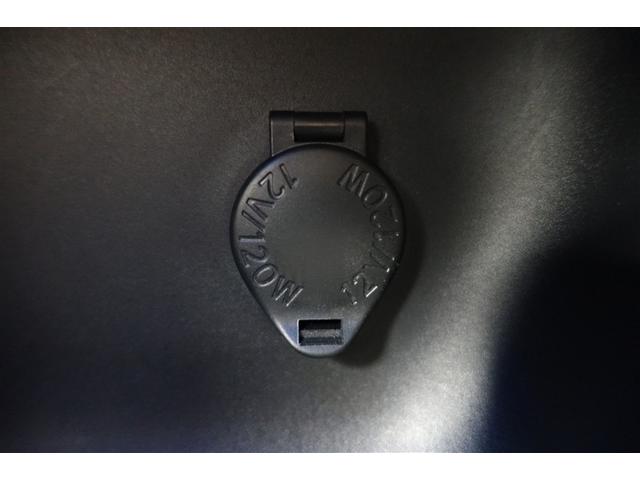 ヤリスクロス ハイブリッドＺ　インテリジェントキー　アルミホイル　ＬＥＤライト　１オ－ナ－　リアカメラ　クルーズコントロール　整備記録簿　横滑り防止システム　ＴＶ　電動シ－ト　パワステ　オートエアコン　キーフリー　イモビライザ（33枚目）