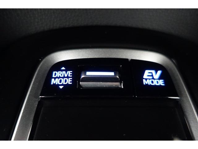 カローラスポーツ ハイブリッドG Z サイドエアバック 前後誤発進抑制 盗難防止 スマートキーシステム Bモニ オートクルーズ LEDライト 1オーナー車 エアバック オートエアコン 地デジ ナビTV AW デュアルエアバッグ 整備記録簿(31枚目)