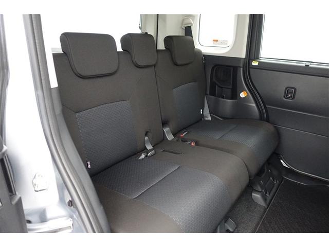 ルーミー Ｇ　追突軽減ブレーキ　パワステ　アルミホイール　Ａストップ　ＬＥＤライト　Ｒカメラ　記録簿付　横滑り防止システム　エアバック　セキュリティーアラーム　パワーウィンドウ　運転席助手席エアバック　ナビ＆ＴＶ（6枚目）