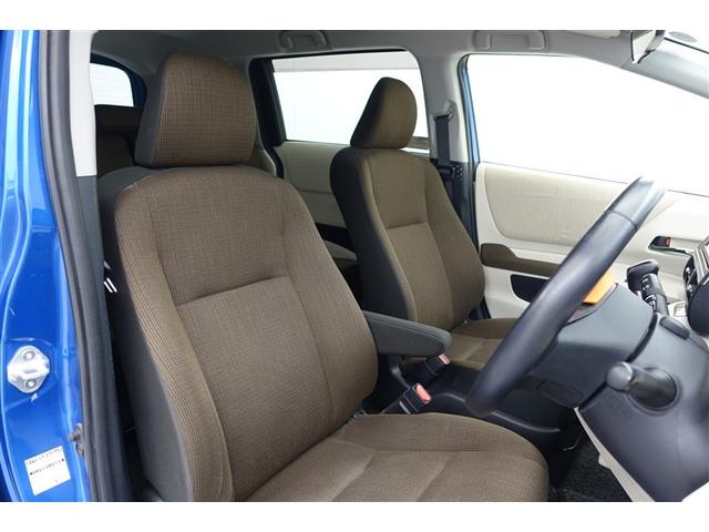 シエンタ Ｇ　ナビ・ＴＶ　スマートキープッシュスタート　アイドリングＳ　１オ－ナ－　リアカメラ　ＡＷ　地デジフルセグ　定期点検記録簿　フルオートエアコン　パワーウィンド　ＥＴＣ　運転席エアバック　パワステ　ＡＢＳ（6枚目）