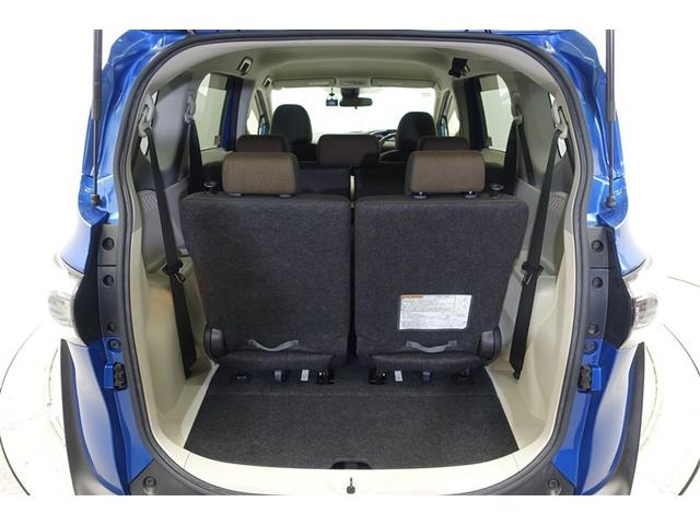 シエンタ Ｇ　ナビ・ＴＶ　スマートキープッシュスタート　アイドリングＳ　１オ－ナ－　リアカメラ　ＡＷ　地デジフルセグ　定期点検記録簿　フルオートエアコン　パワーウィンド　ＥＴＣ　運転席エアバック　パワステ　ＡＢＳ（9枚目）