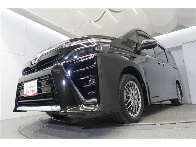 ヴォクシー ハイブリッドZS 煌III ドライブレコーダ アイドリングストップ 地デジTV リヤカメラ 1オナ車 Wエアコン スマートキー ミュージックプレイヤー接続可 DVD再生可 クルコン VSC キーレス アルミホイール ナビ&TV(21枚目)