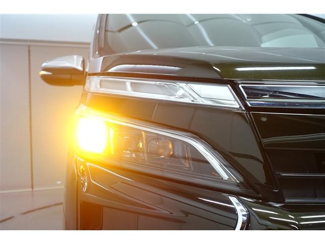 ヴォクシー ハイブリッドZS 煌III ドライブレコーダ アイドリングストップ 地デジTV リヤカメラ 1オナ車 Wエアコン スマートキー ミュージックプレイヤー接続可 DVD再生可 クルコン VSC キーレス アルミホイール ナビ&TV(23枚目)