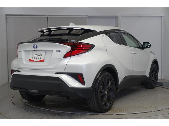 Ｃ－ＨＲ ＨＥＶ　Ｇモードネロ　プリクラッシュセーフティ　盗難防止装置　ＬＥＤヘッドライト　キーレス　ＴＶ　クルコン　定期点検記録簿　ＥＴＣ　スマートキー　ミュージックプレイヤー接続可　ワンオーナー　バックカメラ　フルセグＴＶ（3枚目）