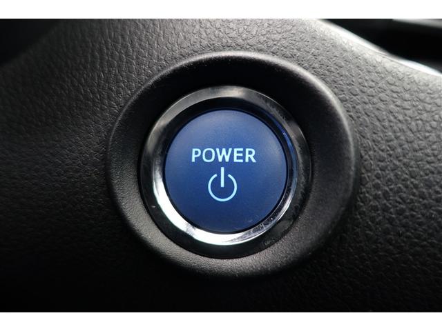 Ｃ－ＨＲ ＨＥＶ　Ｇモードネロ　プリクラッシュセーフティ　盗難防止装置　ＬＥＤヘッドライト　キーレス　ＴＶ　クルコン　定期点検記録簿　ＥＴＣ　スマートキー　ミュージックプレイヤー接続可　ワンオーナー　バックカメラ　フルセグＴＶ（12枚目）