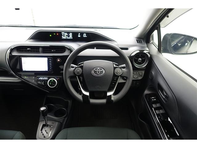 アクア Ｓスタイルブラック　運転席助手席エアバック　セキュリティアラーム　バックモニタ　ワンオーナ　アイドルストップ　スマートエントリー　定期点検記録簿　横滑防止　ＡＵＸ接続　ＴＶナビ　１セグ　ＰＷ　ＡＢＳ　エアコン（4枚目）